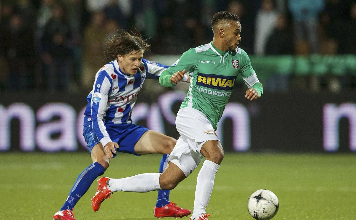 尤文图斯客场逆转,继续领跑 尤文图斯客场逆转,继续领跑