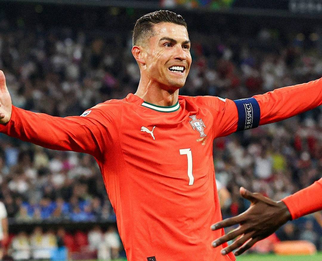 关于今晚焦点:葡萄牙逆转,热议不断的信息 关于今晚焦点:葡萄牙逆转,热议不断的信息