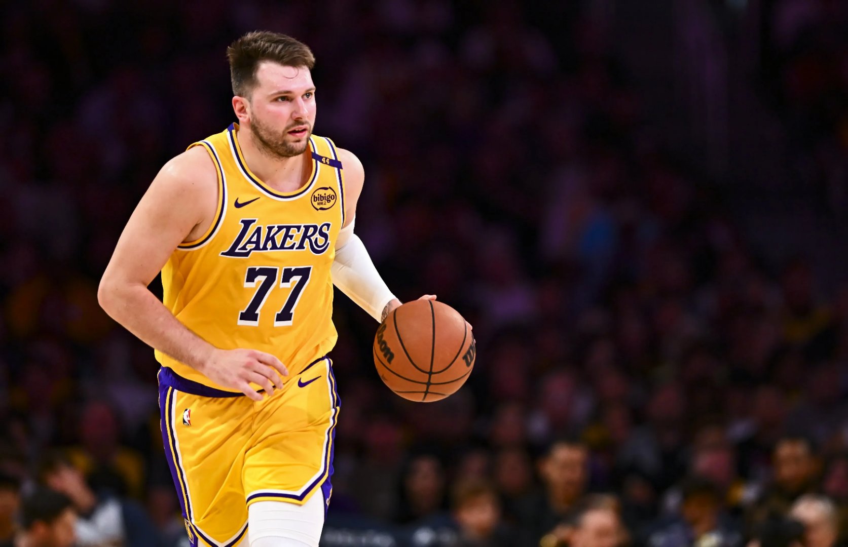 关于东契奇在中超中碾压西班牙,关键一战的信息 关于东契奇在中超中碾压西班牙,关键一战的信息