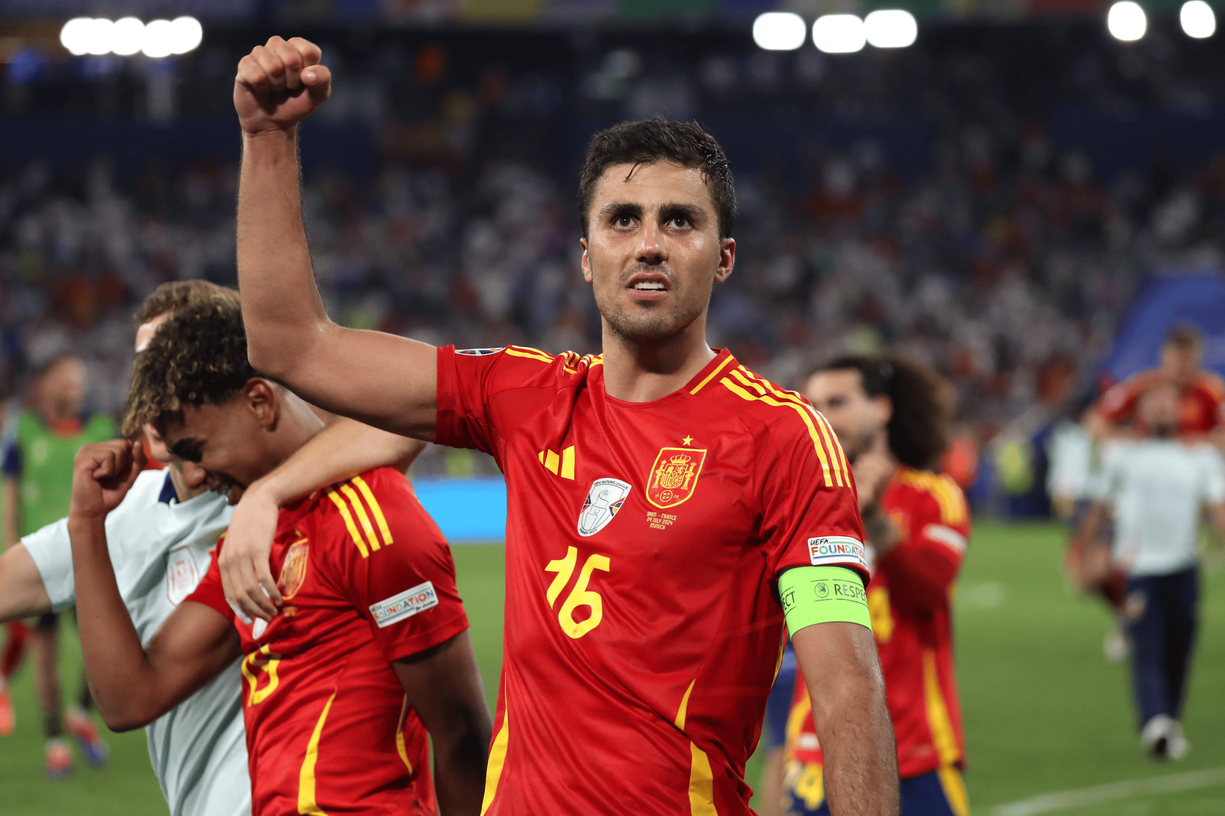 西班牙队在世界杯赛场上大放异彩