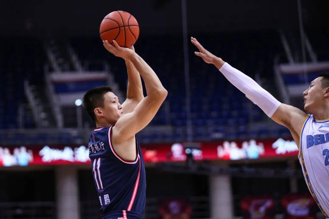 陕西男篮努力抵抗内蒙古队,遗憾落败的简单介绍 陕西男篮努力抵抗内蒙古队,遗憾落败的简单介绍