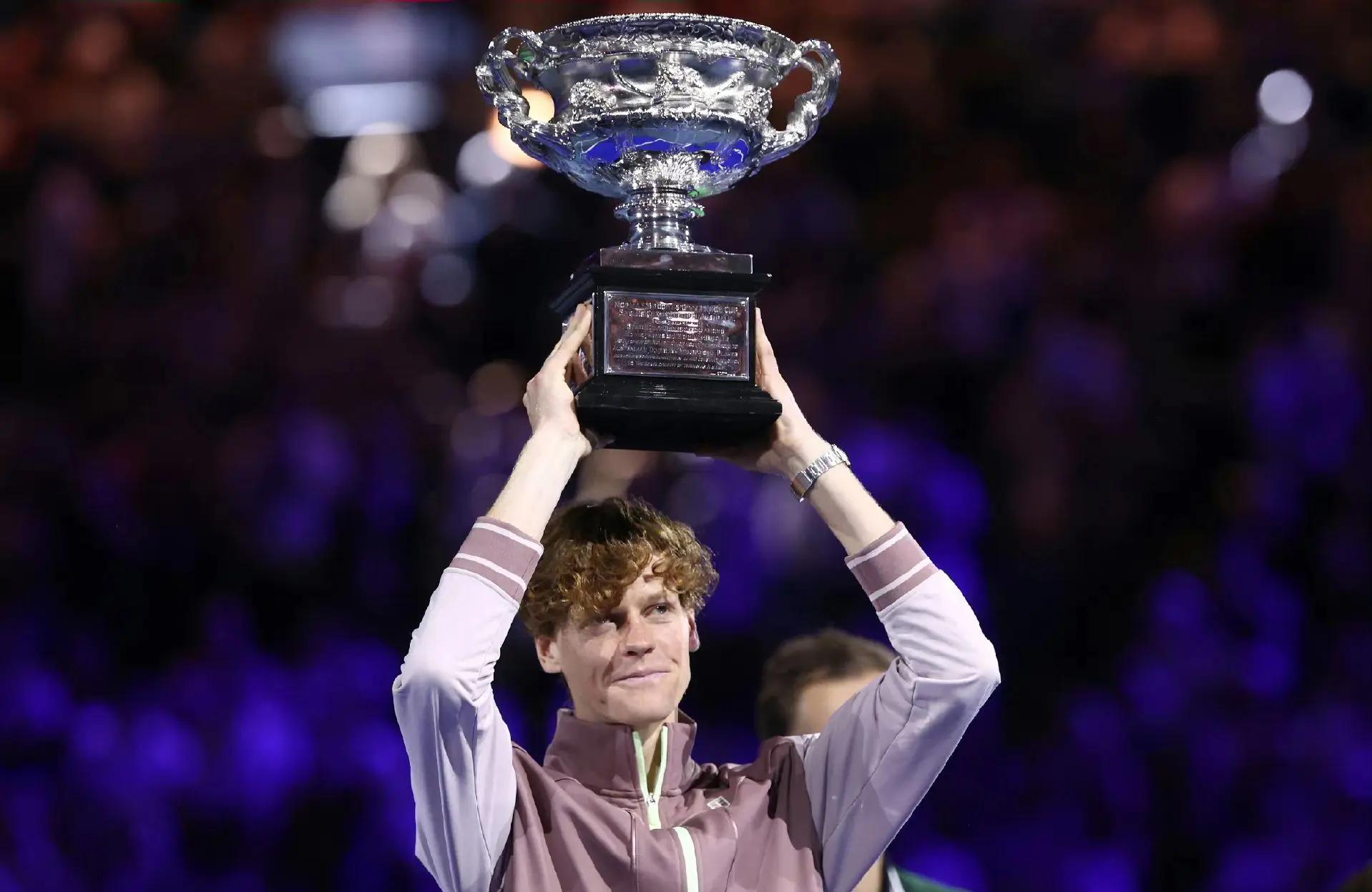 日本网球队完胜西班牙网球队,克耶高斯送出助攻的简单介绍 日本网球队完胜西班牙网球队,克耶高斯送出助攻的简单介绍