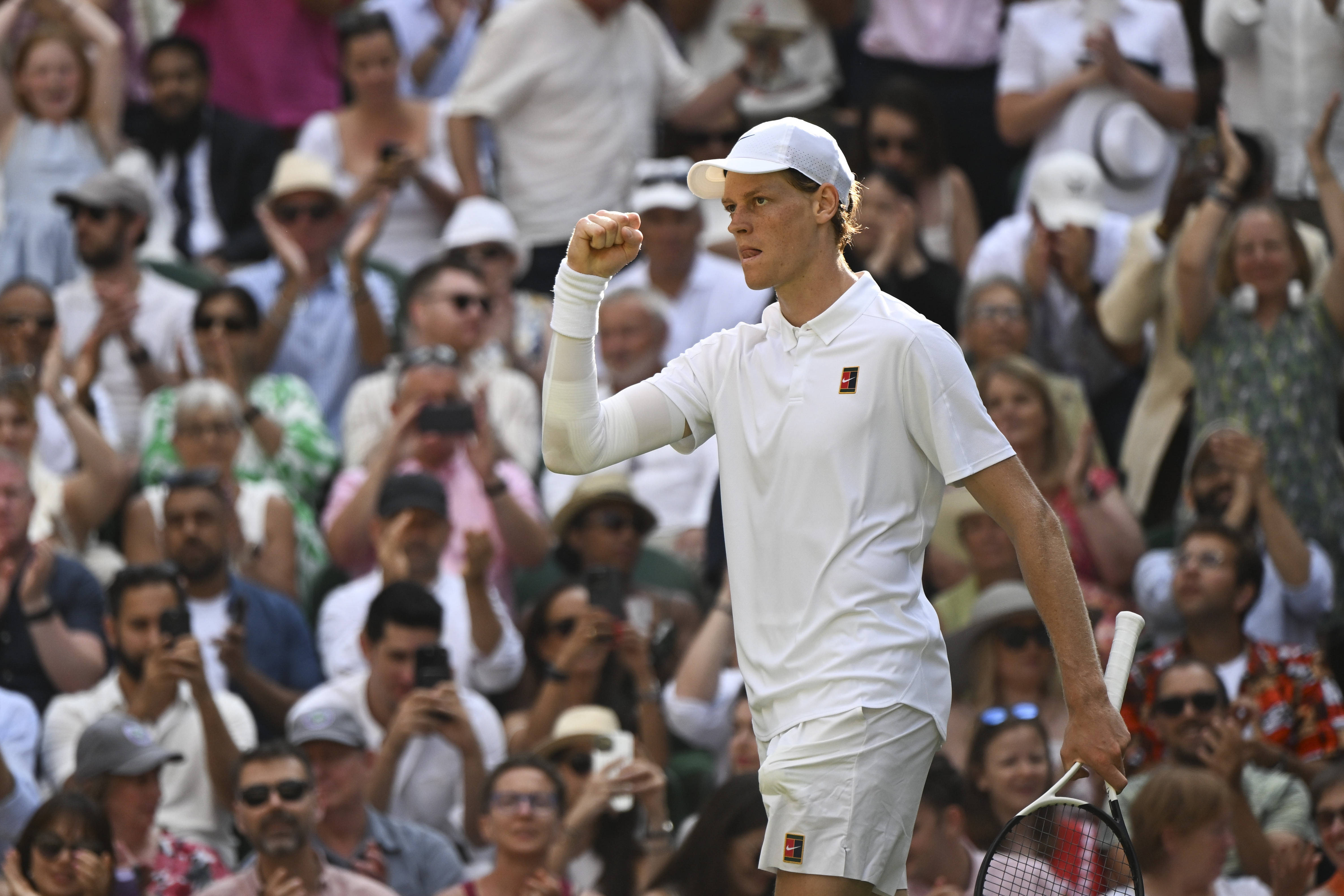 温网力克联合杯，辛纳扛起全队