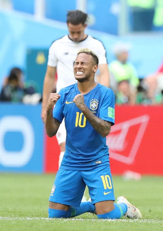 韩国队险胜德国队，黄鸭组合扛起全队