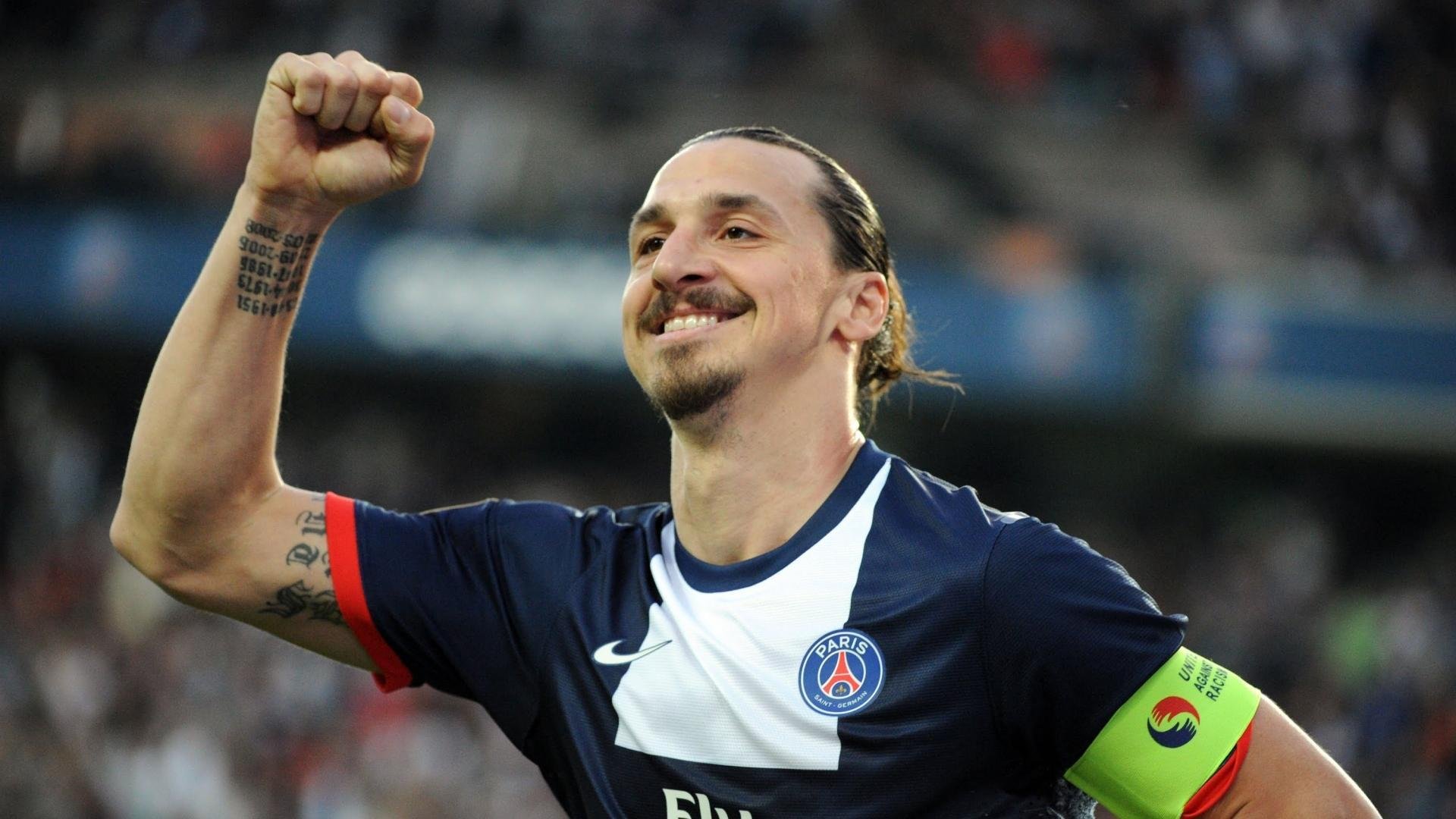 铁闸轰开胜利门！门迪一剑封喉，曼城稳稳拿下雷恩