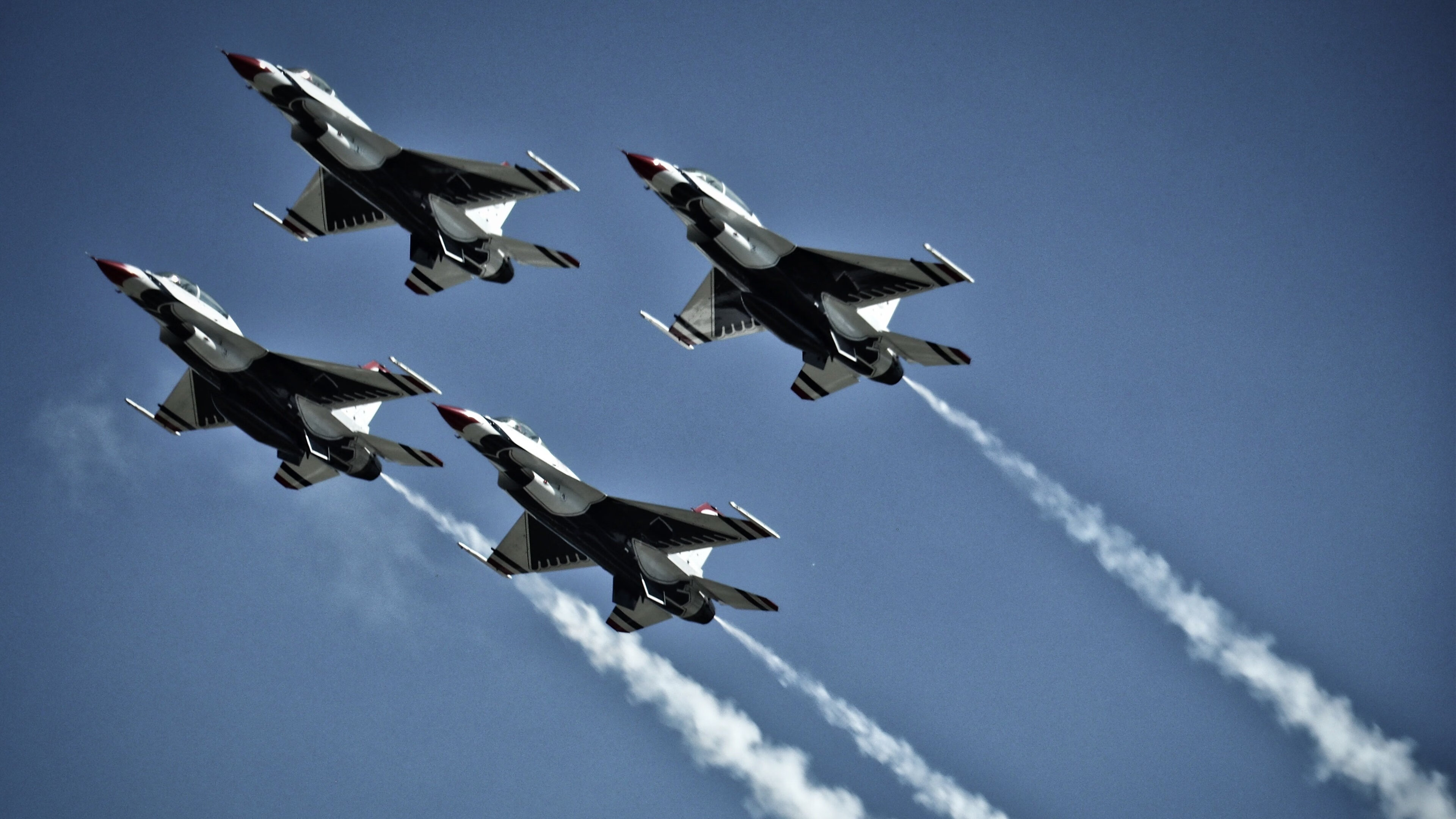 塞维利亚完胜智利，奥利维耶刷新纪录—绿茵场上的辉煌篇章