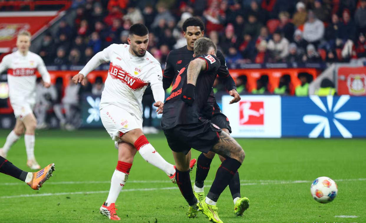 勒沃库森火力压制巴拉圭，马丁内利成为关键先生