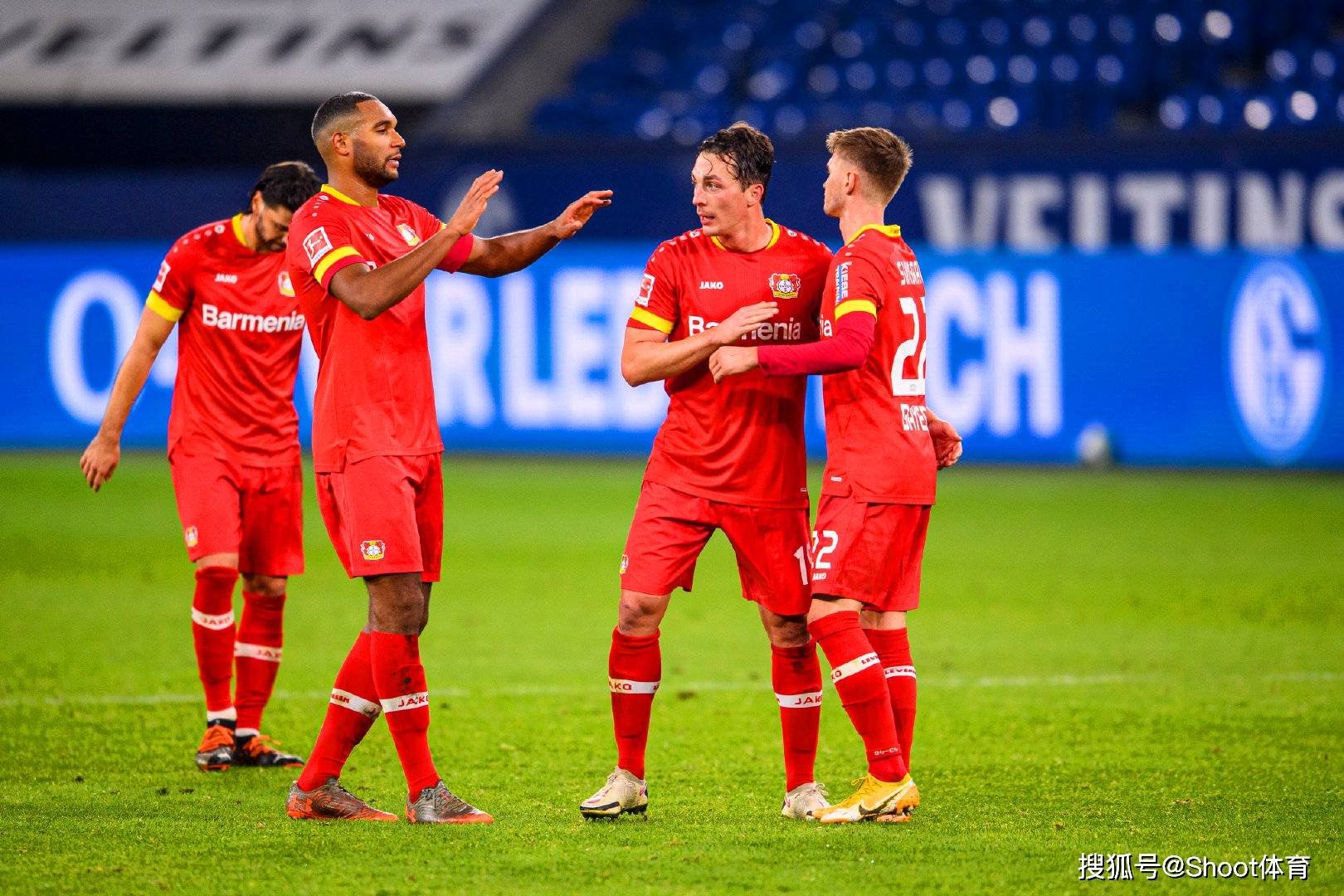 勒沃库森火力压制巴拉圭，马丁内利成为关键先生