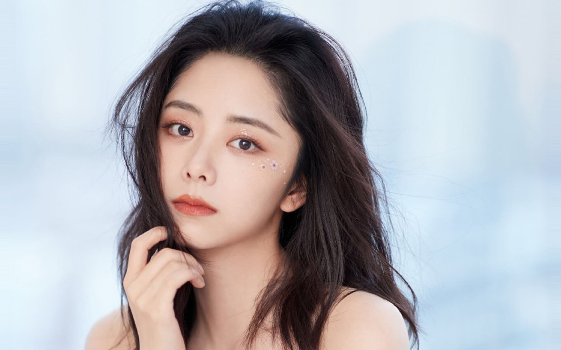 跨界烽火,当北美雄鹰与东方蛟龙在世界杯前哨战对决