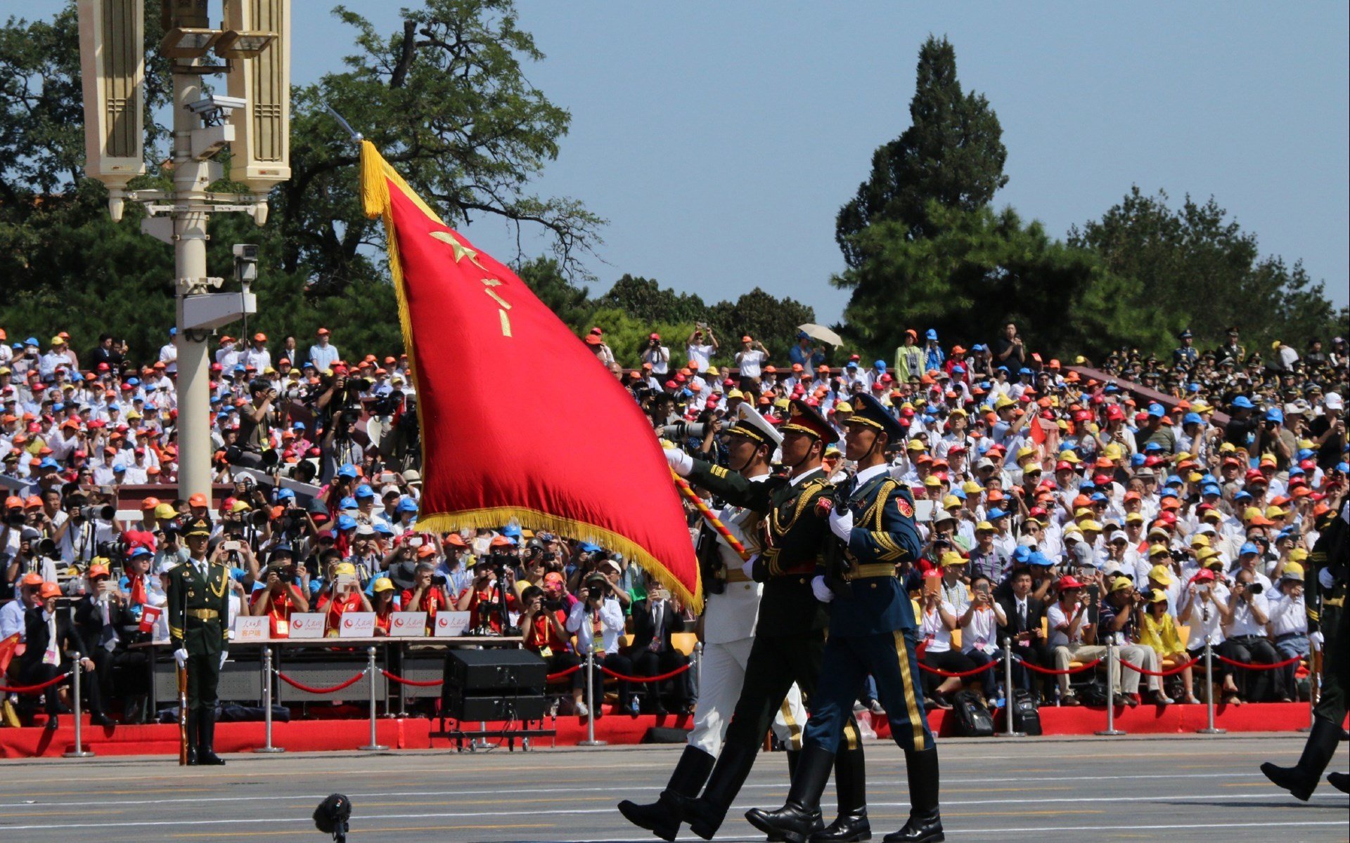 伊布绝杀定乾坤!牙买加巅峰对决胜出几内亚,关键先生闪耀时刻